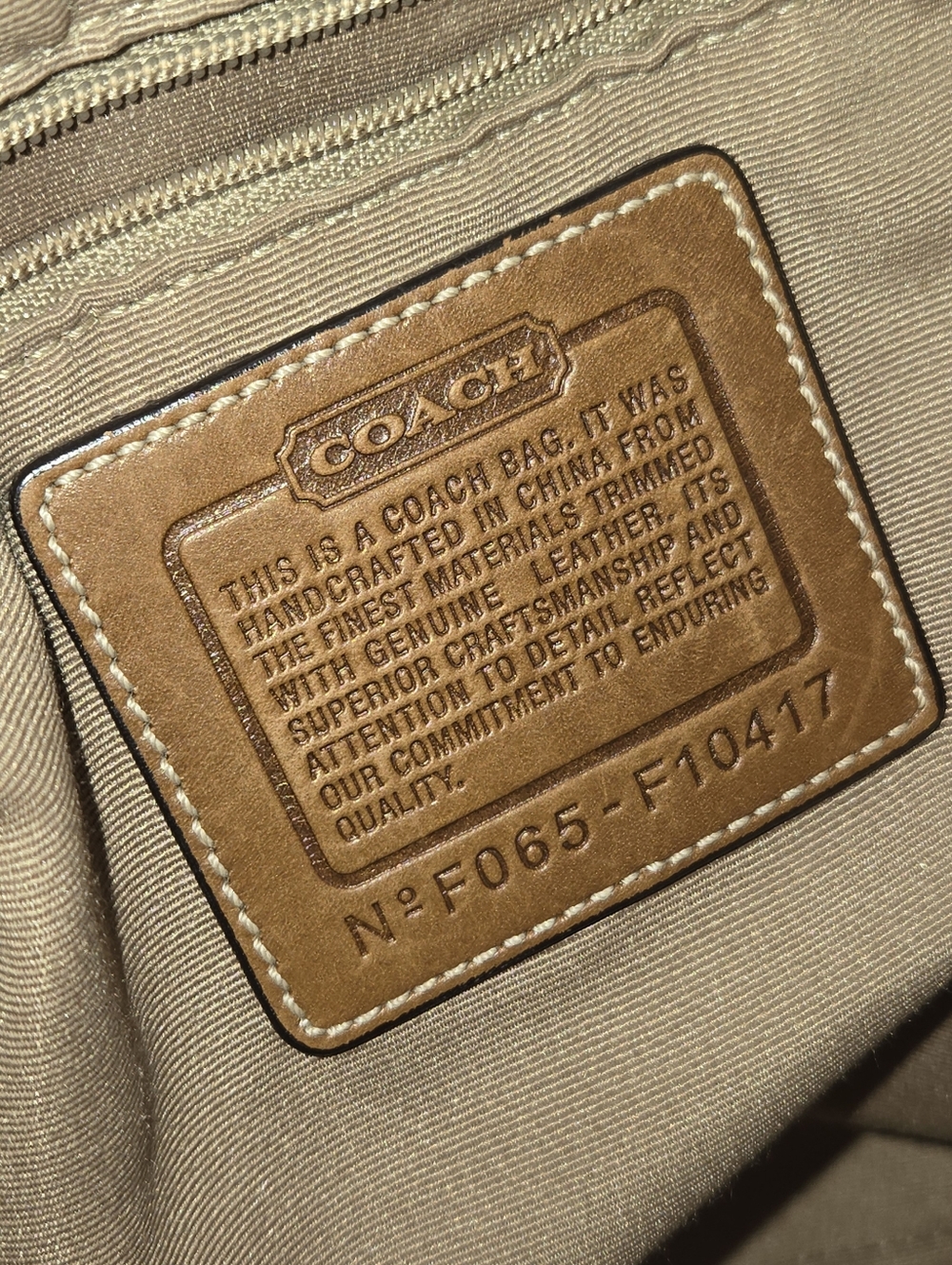 Coach (Vintage) F066-F10417 Signature Mini "C" Covertible/Shoulder Bag-EUC - Picture 11 of 15